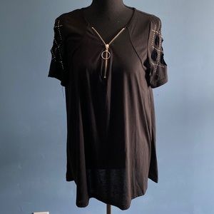 Item #66 NWOT Women Blouse Lg